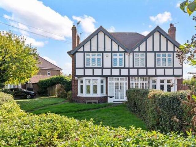 House for sale in Cheylesmore, West Midlands