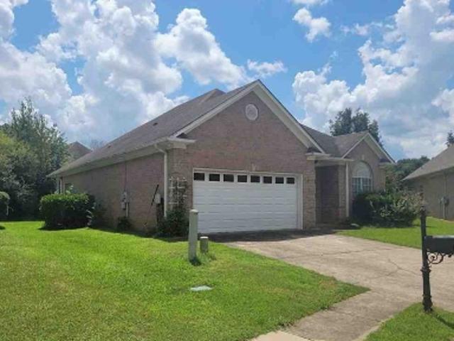 House for sale in Calera, Alabama