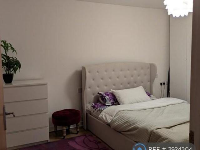 House for rent in Barking Riverside, Greater London
