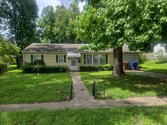 House for sale in Elsberry, Missouri