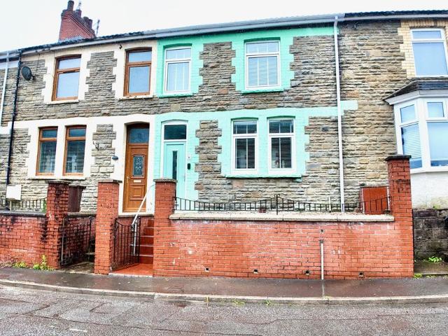 House for rent in Blackwood, Wales