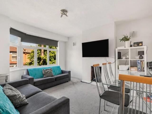 Apartment for rent in London Borough of Croydon, Selhurst