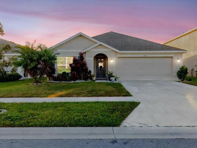 House for sale in Zephyrhills, Florida