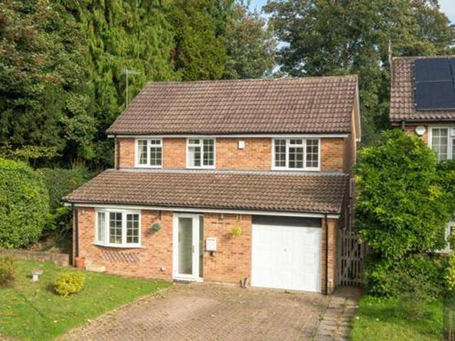 House for sale in Binscombe, Fole