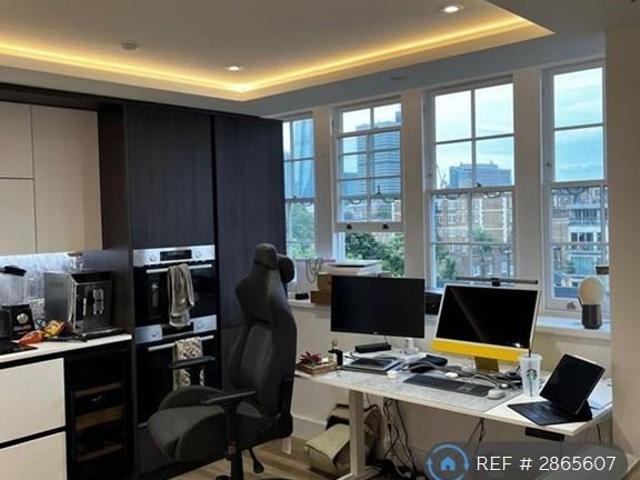 House for rent in The Borough, Greater London