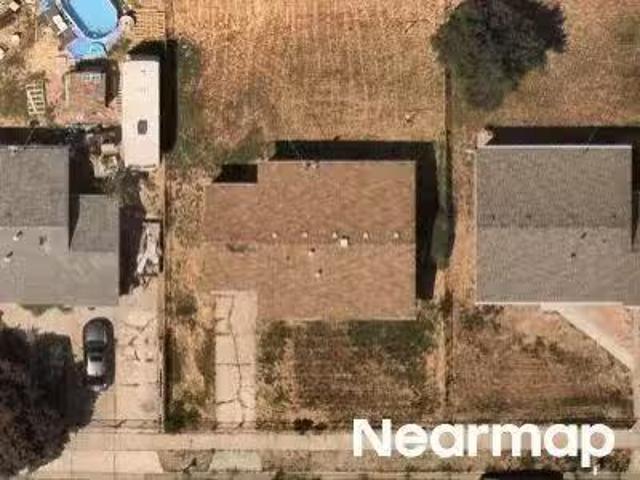 House for sale in Layton