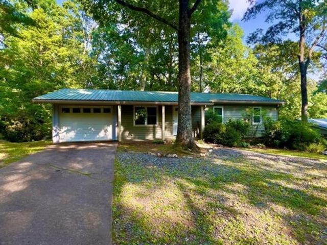 House for sale in Blue Ridge House for sale in Blue Ridge