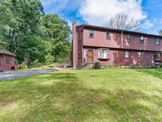Condo for sale in West Millbury, Millbury