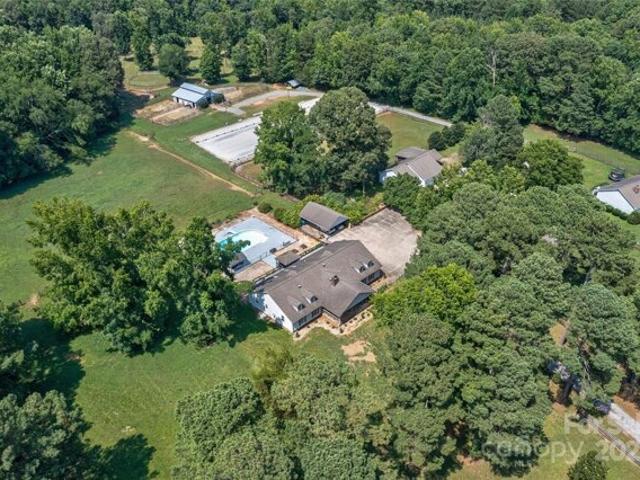House for sale in Waxhaw