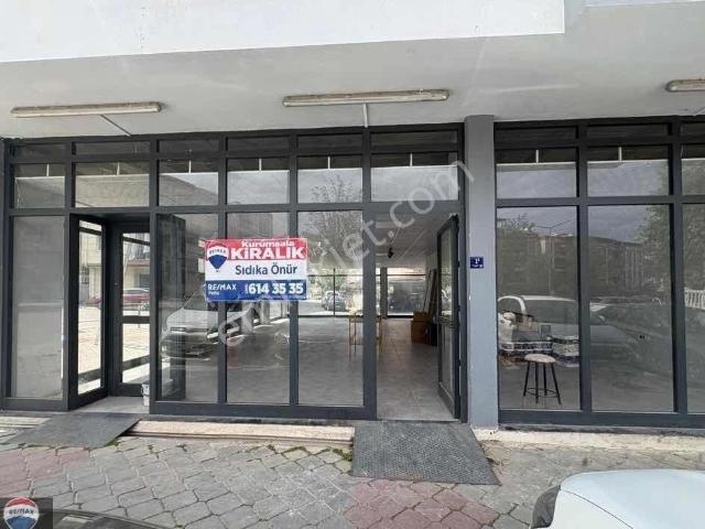 Kuşadasi, Aydin içerisinde kiralık Bina