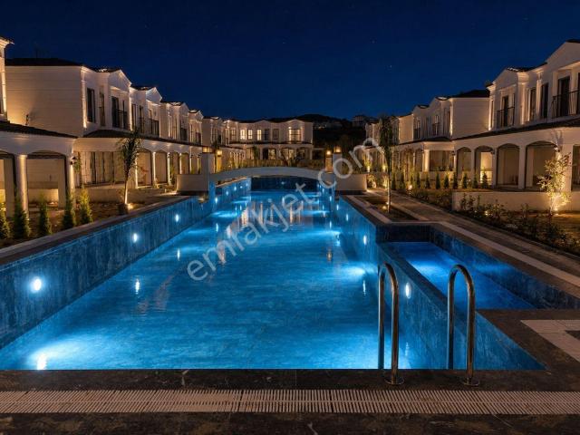 Kuşadasi, Aydin içerisinde satılık Villa