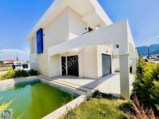 Kuşadasi, Aydin içerisinde satılık Villa