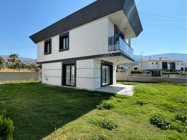 Kuşadasi, Aydin içerisinde satılık Villa