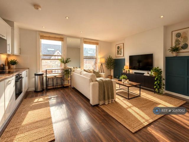 Apartment for rent in London Borough of Hammersmith and Fulham, Greater London
