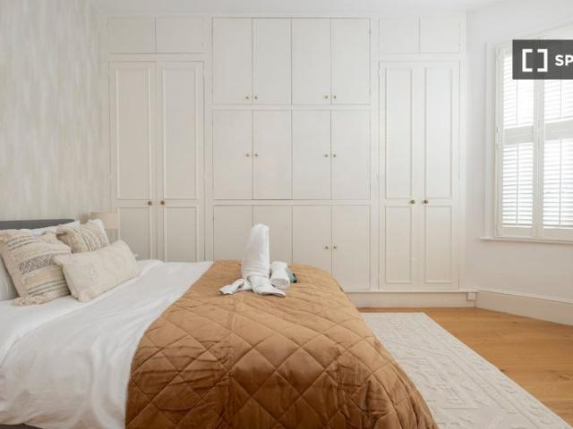 Apartment for rent in London Borough of Hammersmith and Fulham, Greater London