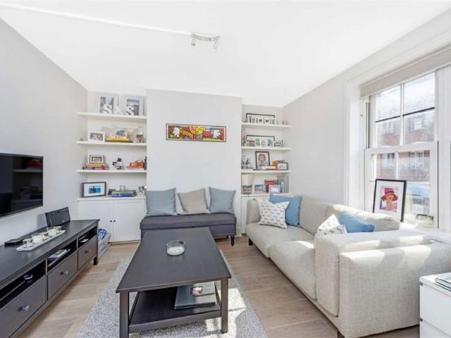 Apartment for rent in Fulham, Greater London