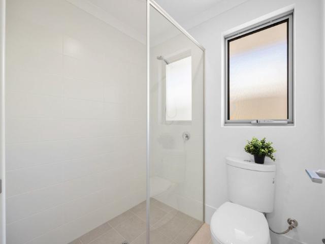 Room for rent in Parklands, Western Australia