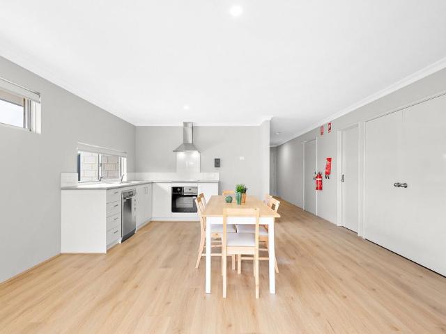 Room for rent in Parklands, Western Australia