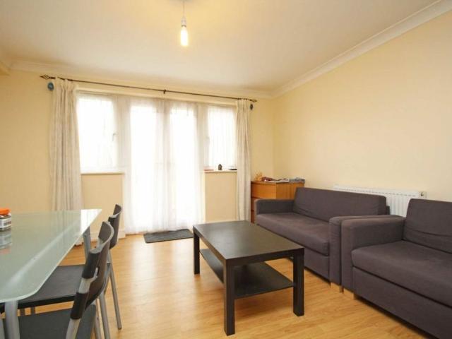 Apartment for rent in Hayes, Greater London