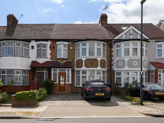 Apartment for rent in Palmers Green, Greater London