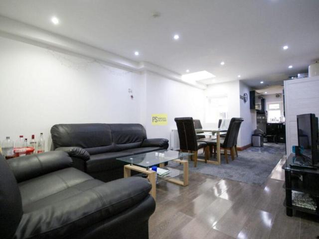 House for rent in Stirchley, West Midlands