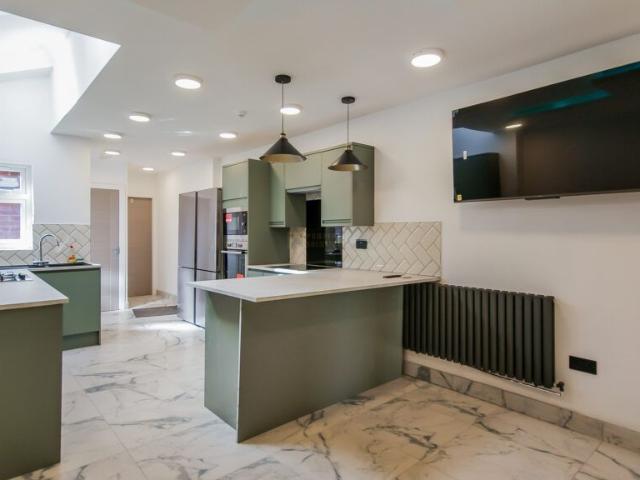 House for rent in Metchley, Birmingham