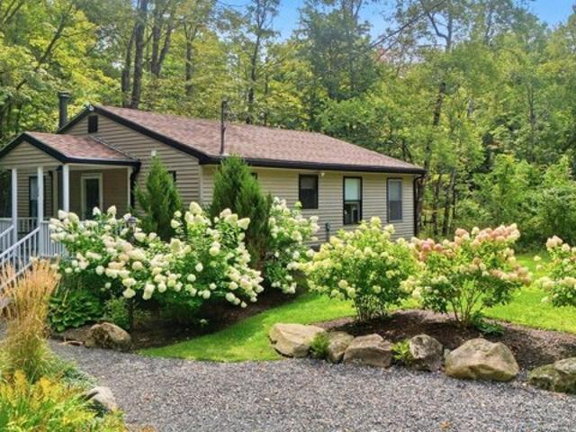 House for sale in West Becket, Becket