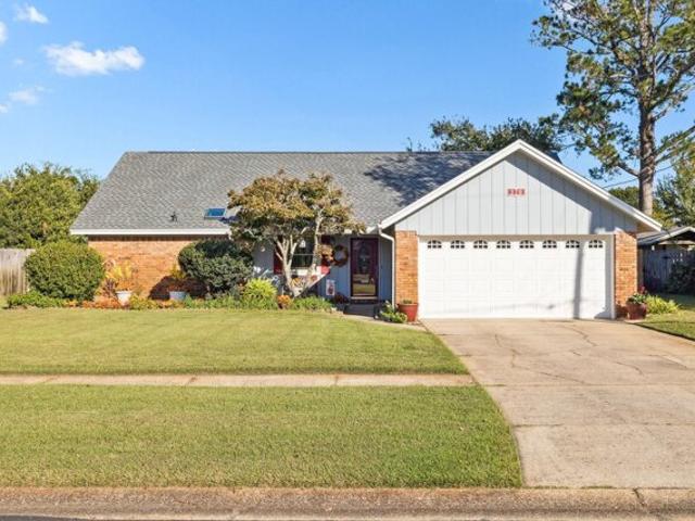 House for sale in Mary Esther, Florida