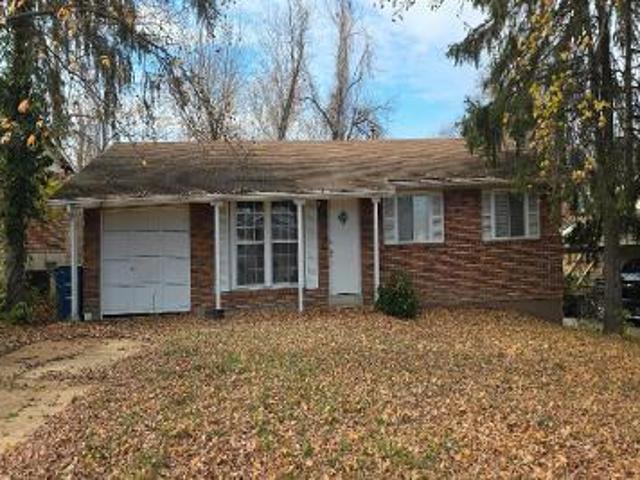 House for sale in Maryland Heights, Missouri