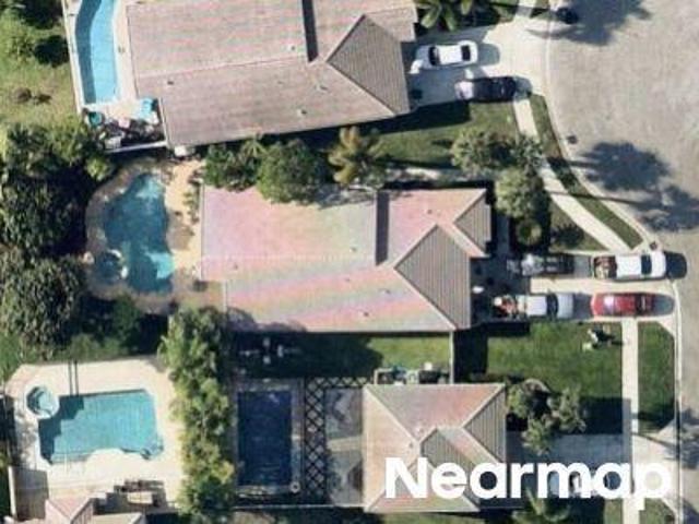 House for sale in Lake Worth