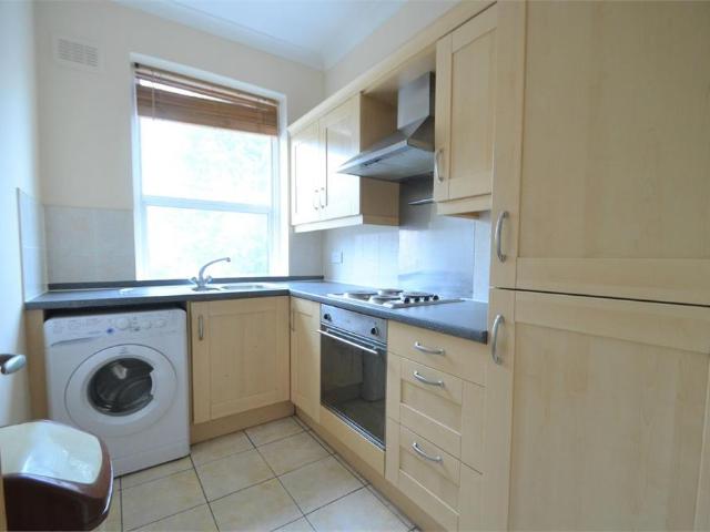 Apartment for rent in Mill Hill, Greater London