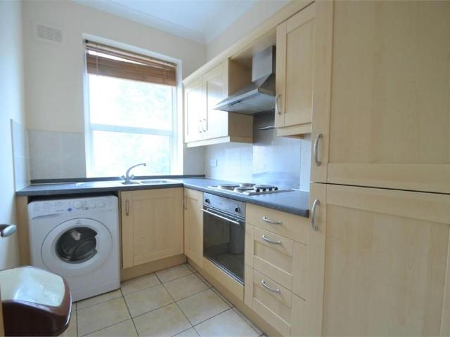 Apartment for rent in Mill Hill, Greater London
