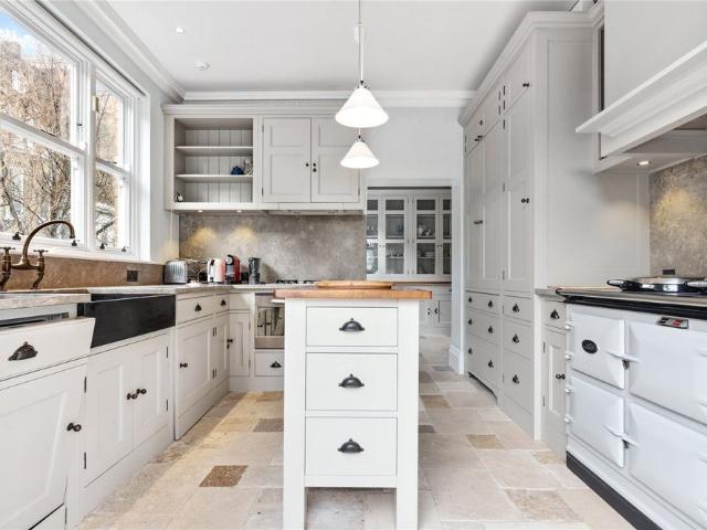 Apartment for rent in Paddington, Greater London