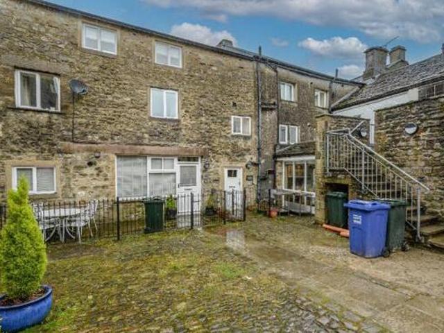 House for sale in Settle, North Yorkshire