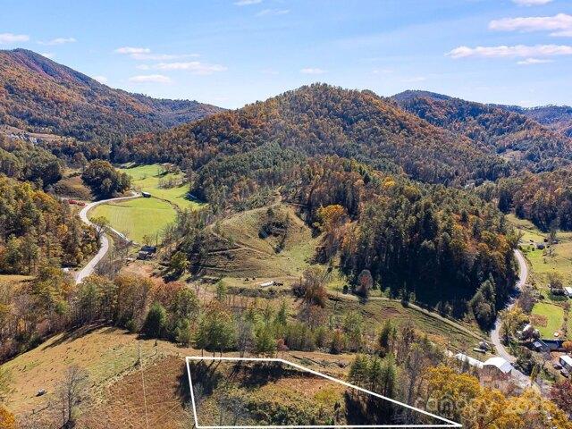 Land for sale in Yancey, North Carolina