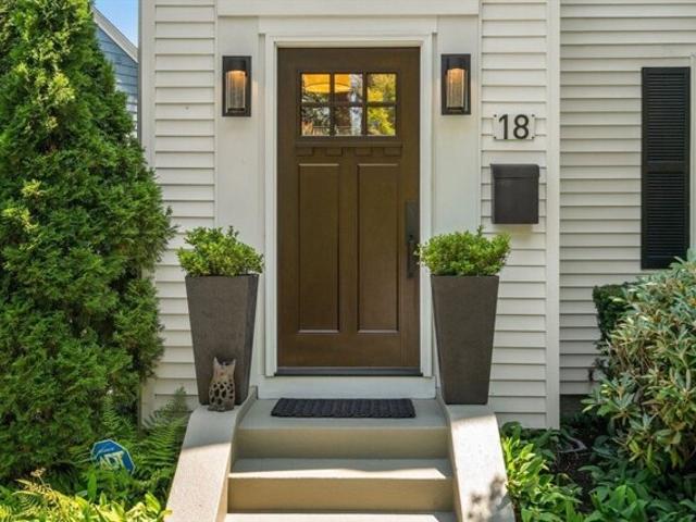 House for sale in Newton