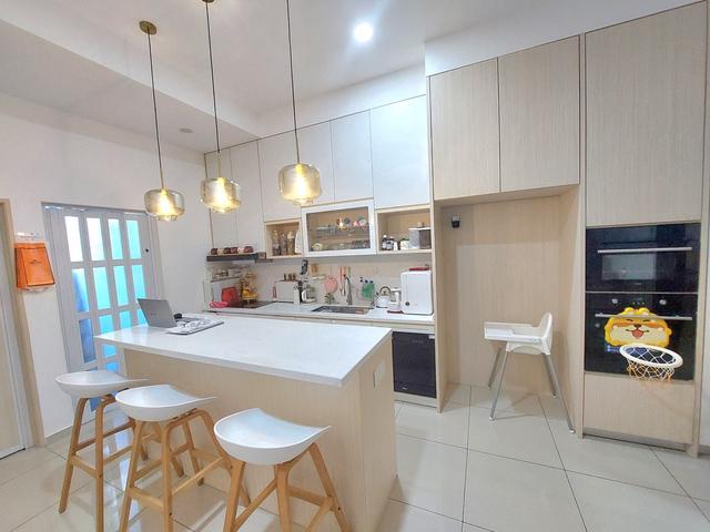 Townhouse for sale in Wellesley, Penang