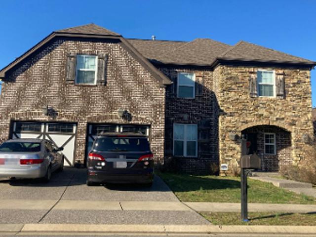 House for sale in Hendersonville, Middle Tennessee