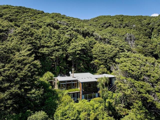 House for rent in Days Bay, Wellington