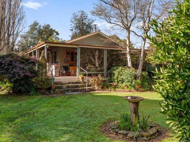 House for sale in Jamieson, Victoria