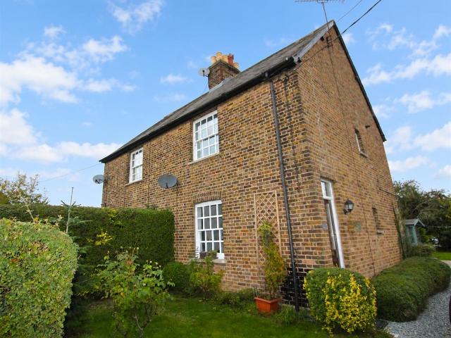 Apartment for rent in Doddinghurst, Brentwood