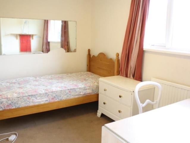 House for rent in Bellfields, Westborough