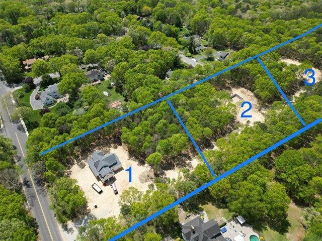 House for sale in Manorville