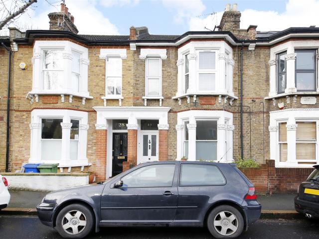 Apartment for rent in Nunhead, Greater London