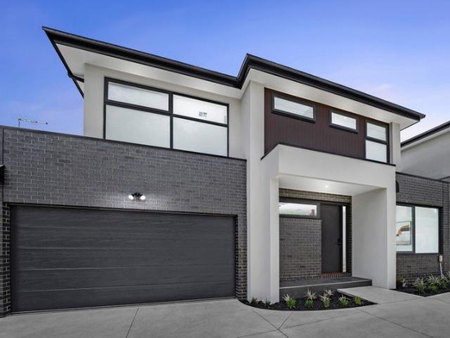 Townhouse for sale in Box Hill North, Melbourne
