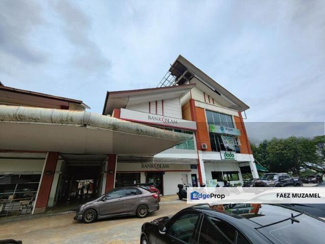 Shop for sale in Petaling, Alam Impian