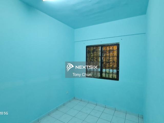 Residential House for sale in Country Heights Damansara, Kuala Lumpur