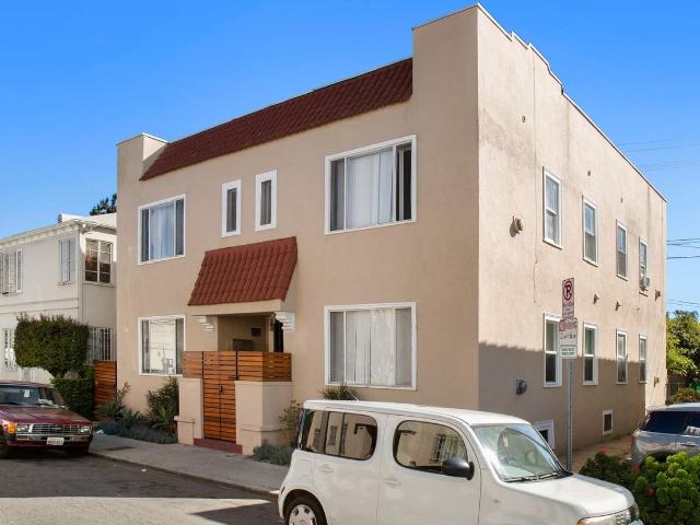 Apartment for rent in Canoga Park, California