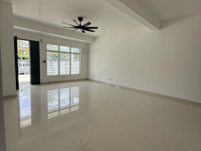 House for rent in Kajang, Langat
