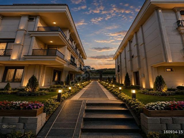 Beylikdüzü, İstanbul içerisinde satılık Villa